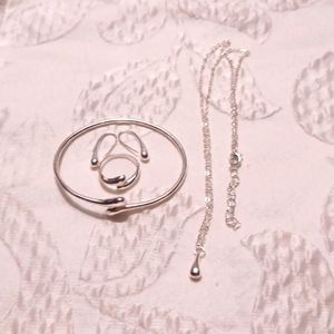 Silver tone 3pc tear drop necklace set